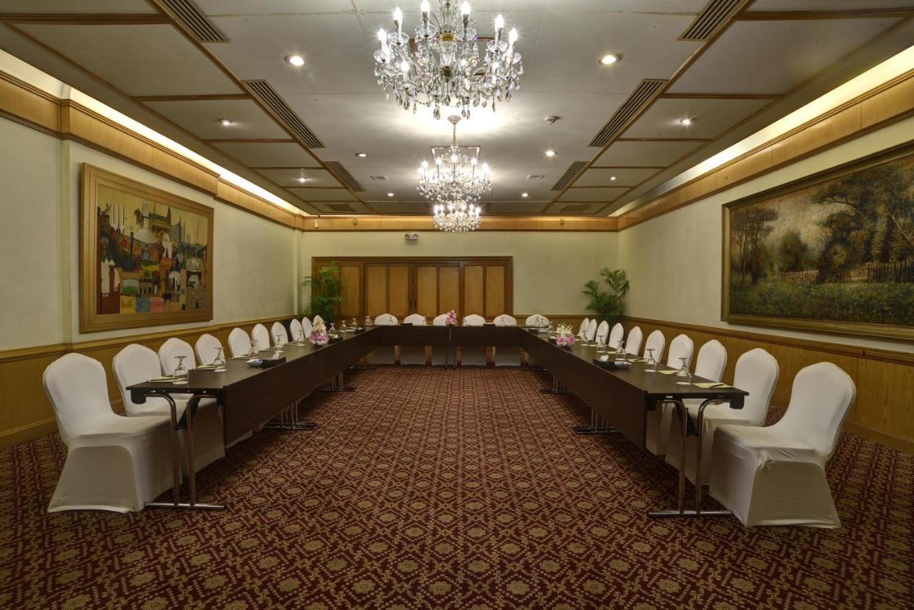 Pearl Continental Hotel, Karachi Eksteriør bilde Meeting room