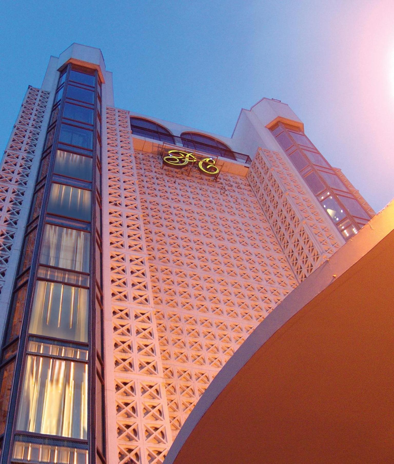 Pearl Continental Hotel, Karachi Eksteriør bilde The exterior of the hotel